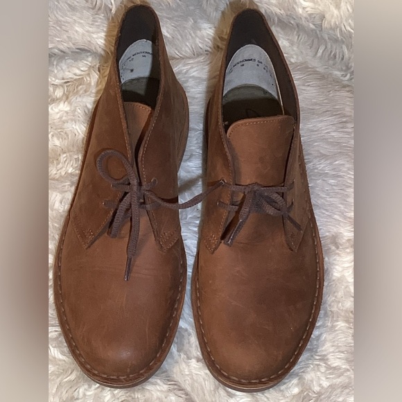 Clarks Other - Clarks Bushacre  brown leather desert boots size 8.5